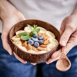 Kokosnussschale 430ml COCONUT In Braun -Einrichtungsgeschäft butlers kokosnussschale 430ml coconut in braun 3