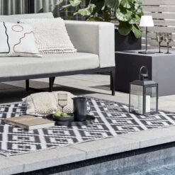 Outdoor Solar-Tischleuchte Mit Farbwechsel LIGHT UP In Schwarz-Weiß 21 Outdoor Solar-Tischleuchte Mit Farbwechsel LIGHT UP In Schwarz-Weiß -Einrichtungsgeschäft butlers outdoor solar tischleuchte mit farbwechsel light up in schwarz weiss 10