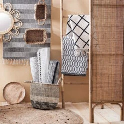 Paravent Aus Rattan L 120 X H 180cm BOHO LOUNGE In Natur -Einrichtungsgeschäft butlers paravent aus rattan l 120 x h 180cm boho lounge in natur 11