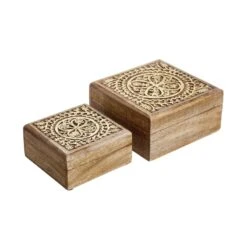 Truhe Mit Schnitzerei L 17 X B 17cm TREASURE In Hellbraun-Gold 11 Truhe Mit Schnitzerei L 17 X B 17cm TREASURE In Hellbraun-Gold -Einrichtungsgeschäft butlers truhe mit schnitzerei l 17 x b 17cm treasure in hellbraun gold 5