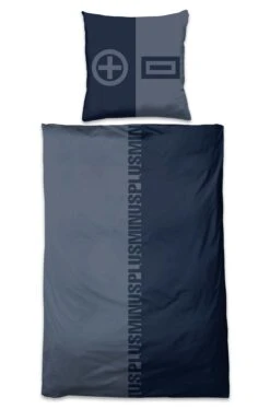 Chiemsee Bettwäscheset Barbados In Jeansblau Und Marine -Einrichtungsgeschäft chiemsee bettwascheset barbados in jeansblau und marine 2